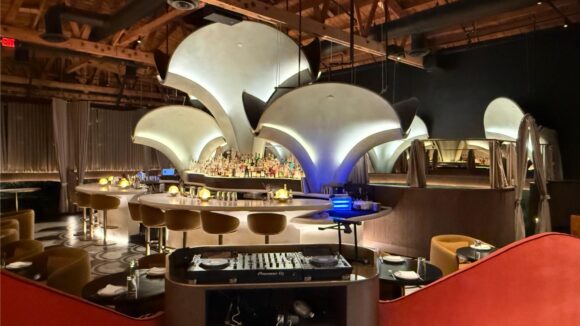 Restaurant Electrician in Los Angeles, CA